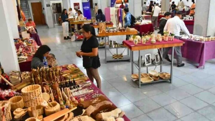 Feria Artesanal Hecho en la Tierra del Milagro