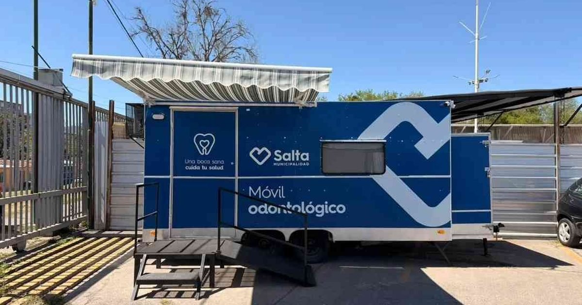 Municipalidad pone funcionamiento 2 Móvil Odontológico