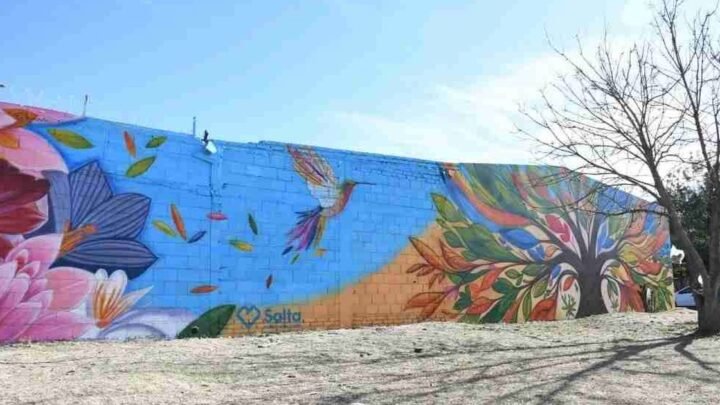 Ampliación Bancario luce nuevo mural paisajes