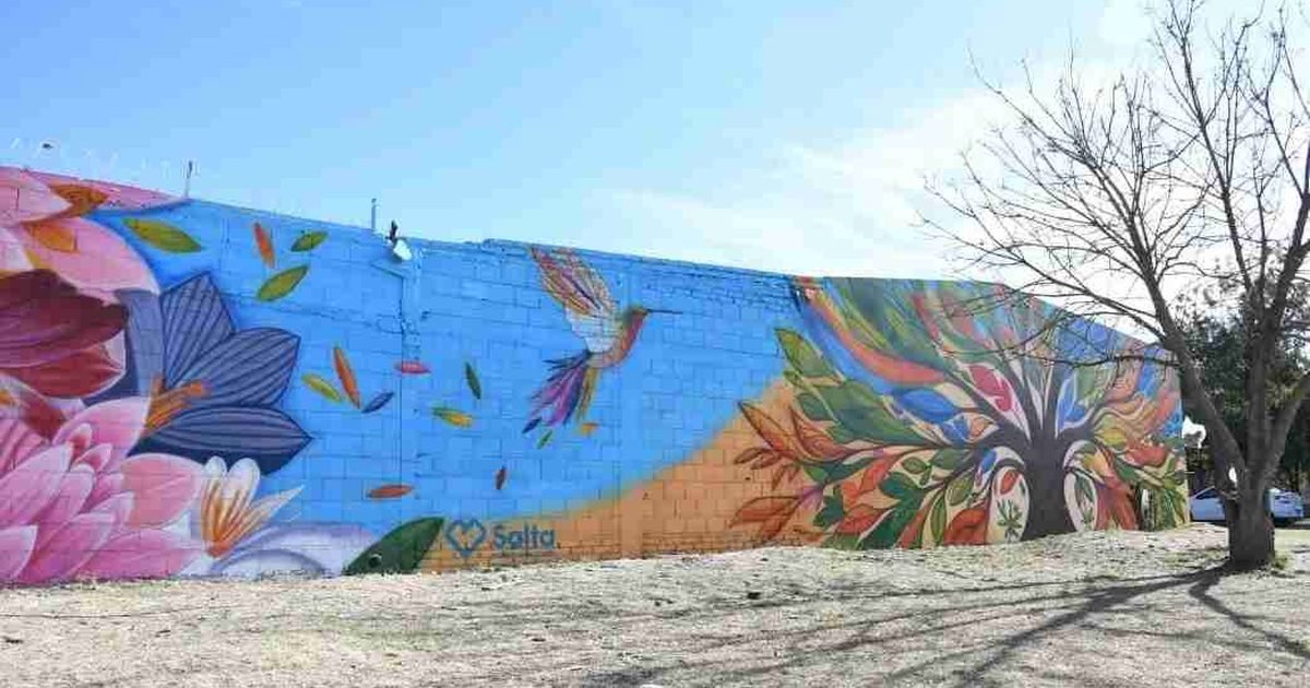 Ampliación Bancario luce nuevo mural paisajes