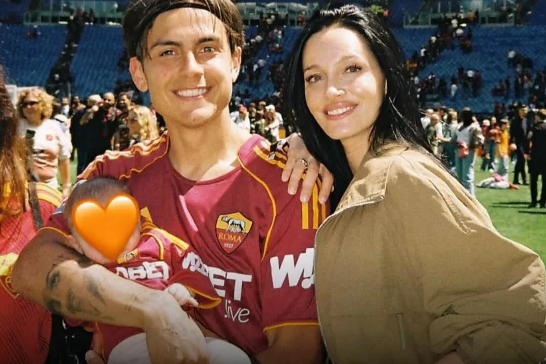 Paulo Dybala compartió una tierna postal familiar junto a Oriana Sabatini y su hija Gia