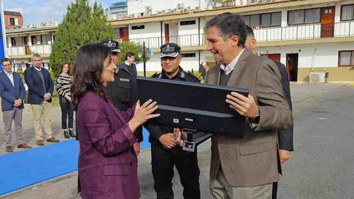 nuevo equipamiento tecnológico