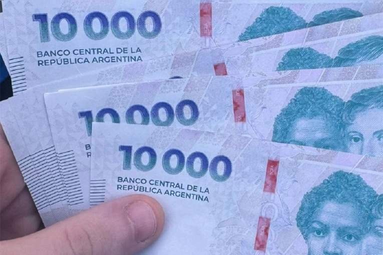 Empleados de Comercio reciben el último aumento: cuánto cobrarán en septiembre según cada categoría