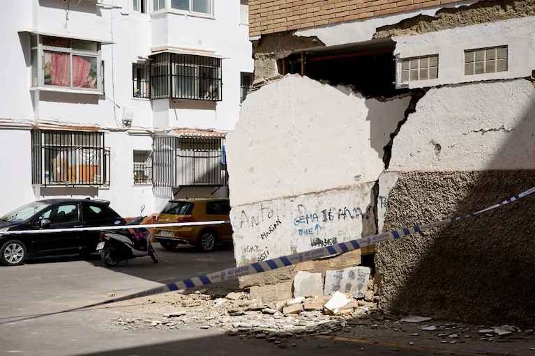 sismo en Granada Alarma España fuerte 4 8 sacudió dejó tres heridos