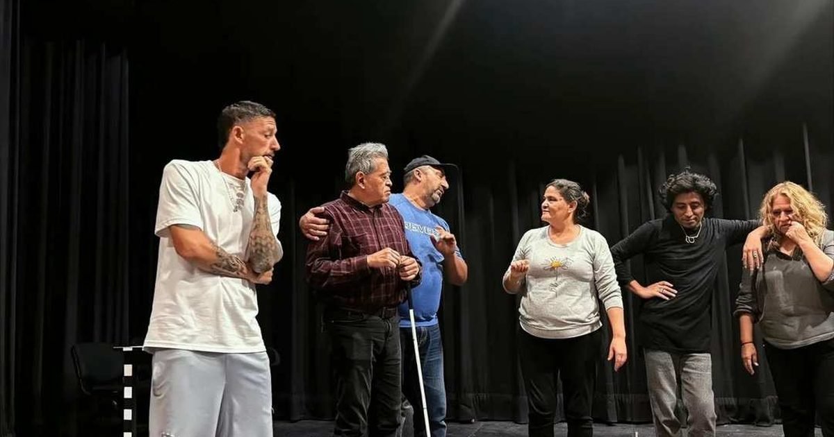 Arriba telón alumnos taller Teatro Municipal