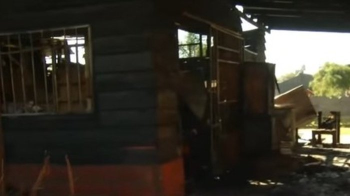 Incendio en barrio Los Nogales: una rescatista perdió su casa, murieron 7 animales y pide ayuda