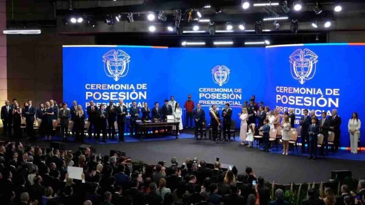 Milei De la Espriella Javier asiste toma posesión Abelardo Colombia