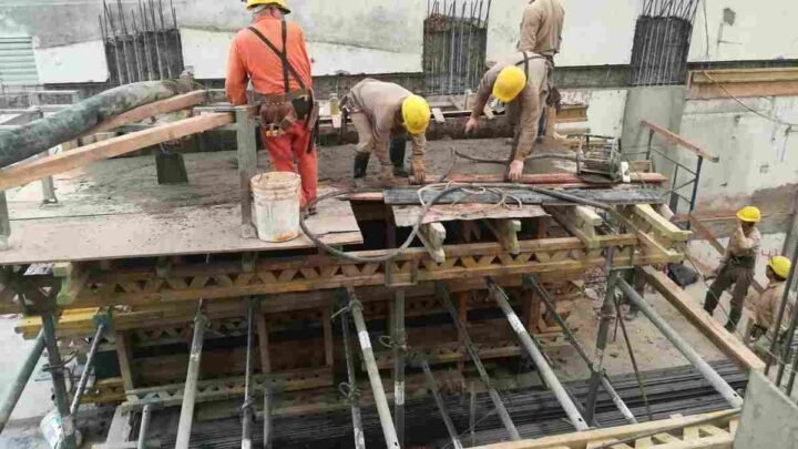 La construcción sigue en modo "serrucho": cayó 4,1% mensual en junio y anoto su cuarta baja en el año
