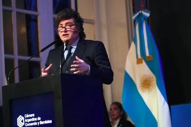 Marcelo Bonelli cruzó a Javier Milei tras los insultos del Presidente: "Cuide su vocabulario"