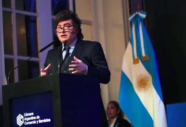 Marcelo Bonelli cruzó a Javier Milei tras los insultos del Presidente: "Cuide su vocabulario"