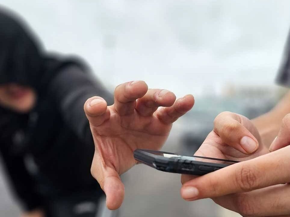 Violento arrebato en Orán: dos hombres fueron detenidos tras una persecución policial