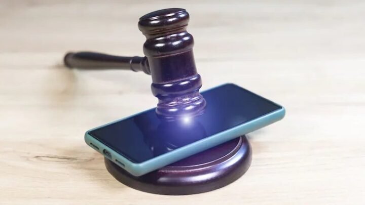 Padres demandaron a Meta, YouTube, TikTok y Snapchat: las acusan de provocar el suicidio de sus hijos