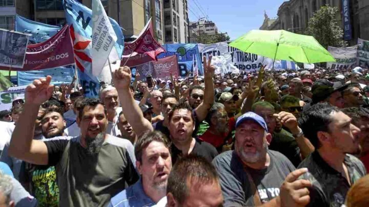 Paro Nacional docente y movilizaciones contra Milei