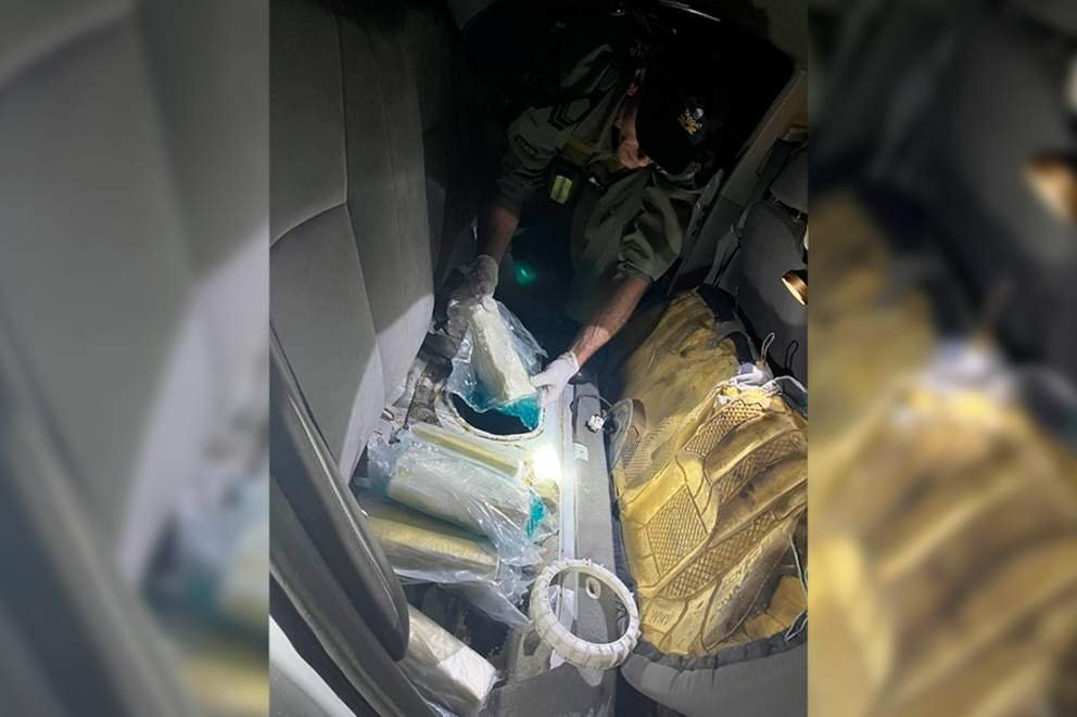 Salta: condenaron a un ex policía que definía quién transportaba cocaína mediante el juego de “piedra, papel o tijera”