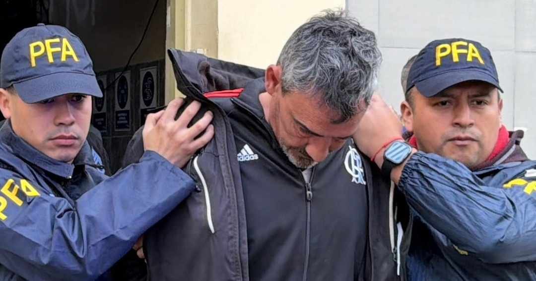 Detuvieron a “Bebote” Álvarez, histórico jefe de la barra de Independiente, por una causa narco con ramificaciones en Salta