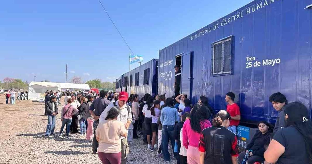 Tren 25 de Mayo