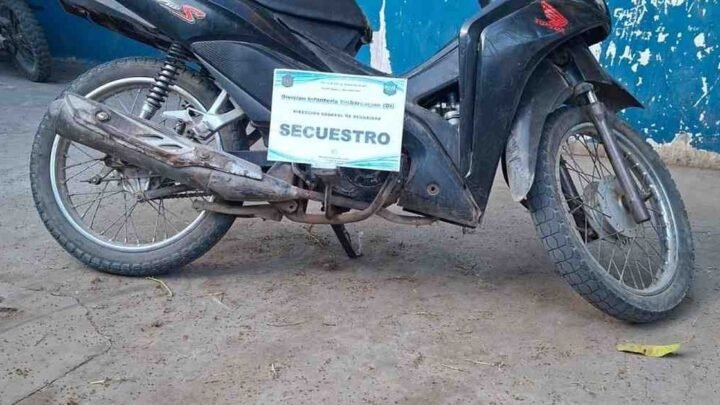 Embarcacion Recuperaron Embarcación dos motocicletas pedido