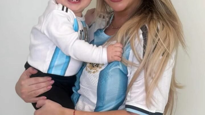 La emoción de Alejandra Maglietti ante los primeros pasos en el lenguaje de su hijo Manu