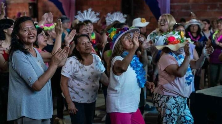 Tarde de Mujeres