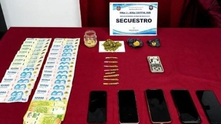 detuvieron a una mujer