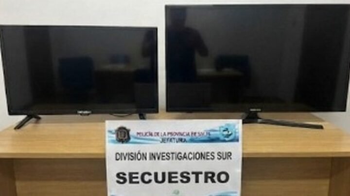 hombres detenidos