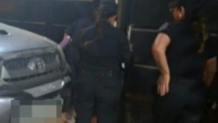 fiestas clandestinas en Oran