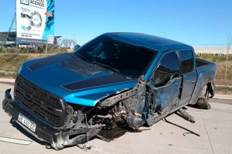 Gastón Ávila Investigan choque abandono camioneta Rosario