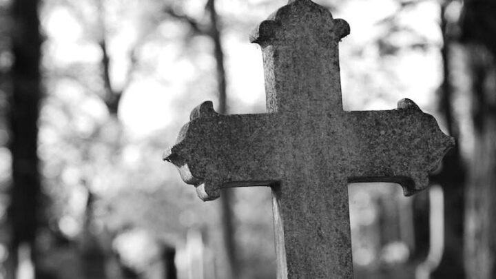 Cerrillos: condenaron a un hombre por estafar a una mujer con la promesa de una parcela en el cementerio #Cerrillos