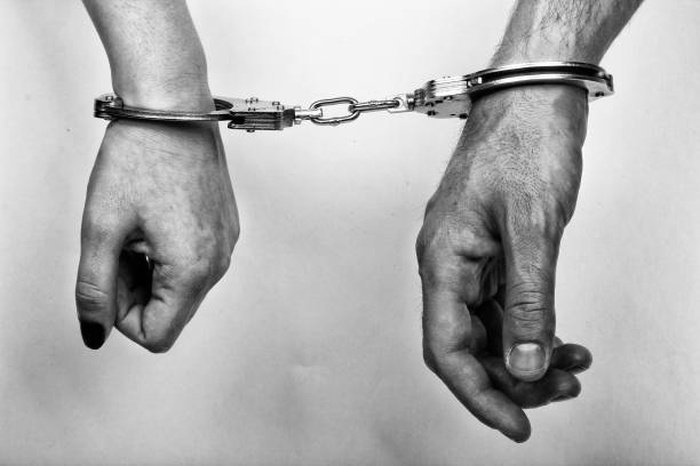 Agravaron la imputación contra una pareja por graves delitos contra una adolescente en el distrito Centro