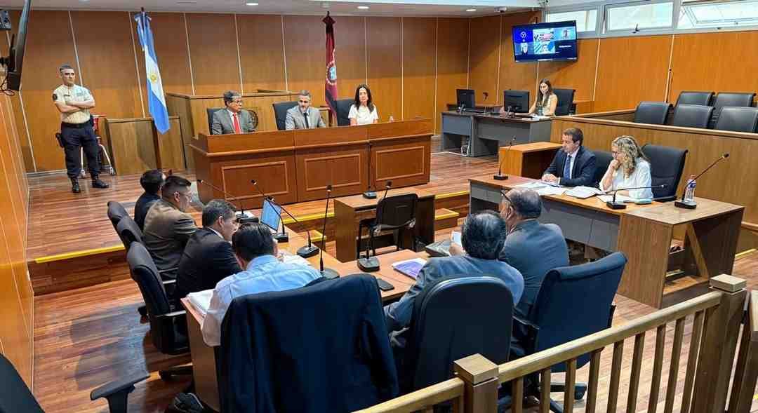 Causa por apremios ilegales: el Tribunal rechazó el sobreseimiento de los policías acusados