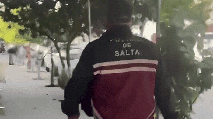 El Gobierno de Salta cesanteó a dos policías por acumular inasistencias injustificadas
