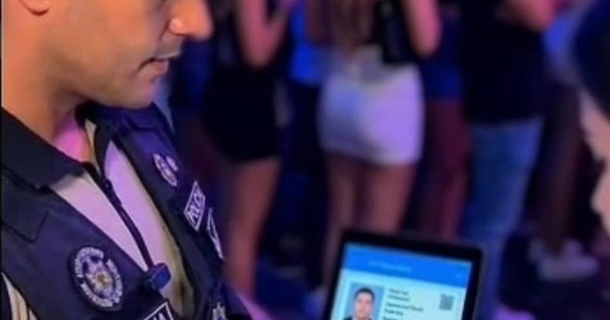 adolescentes adulteraban documentos