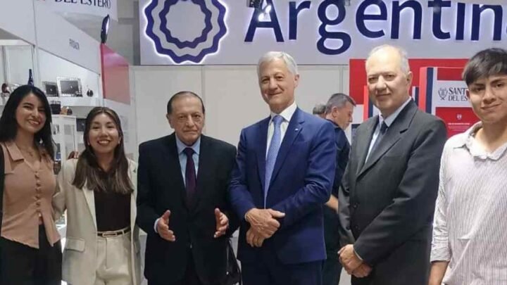 Salta en Expocruz