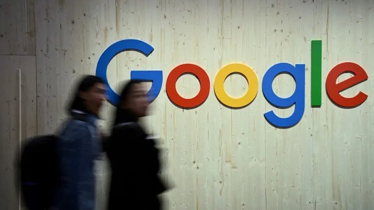 Google, multada con 403 millones de euros por “espiar” la ubicación de usuarios