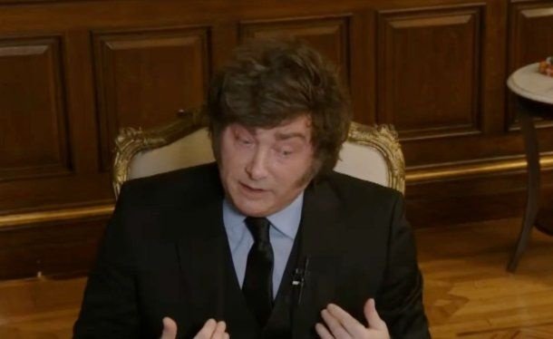 Javier Milei negó la recesión, denunció "7 intentos de golpe de Estado" y dijo "deportar a 30 mil terroristas"
