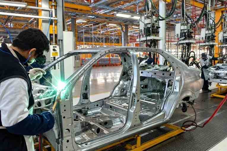 La actividad económica sufrió en julio su mayor caída mensual en más de seis años