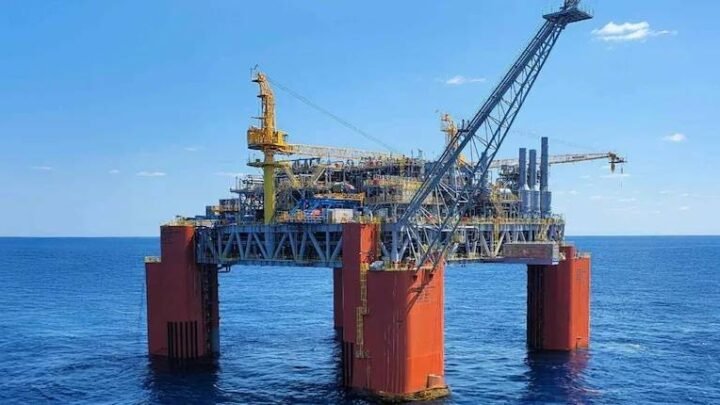 La petrolera Rockhopper mantiene sus planes de extracción en Malvinas para 2028 pese a las sanciones de Argentina