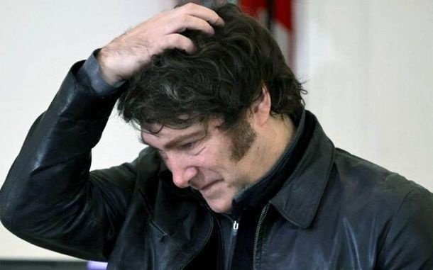 La imagen de Javier Milei en caída: la aprobación de su gestión se estanca en el 42%