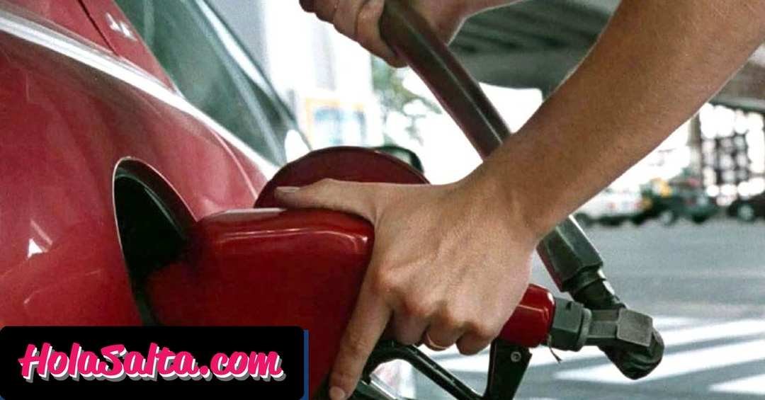 La venta de combustibles registró en agosto su séptima caída interanual consecutiva