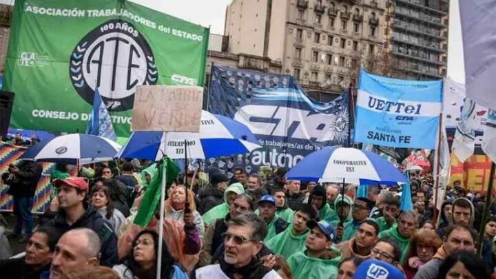 Las CTA impugnaron la fijación del nuevo salario mínimo y exigieron reabrir la negociación