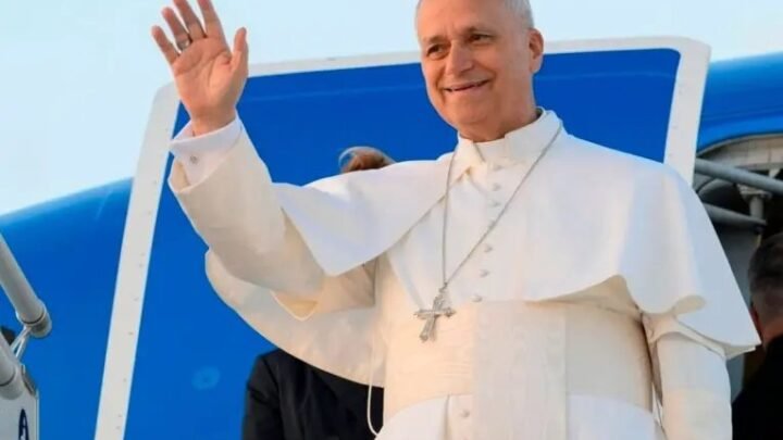 feriado Papa León XIV Gobierno oficializó nacional visita Argentina