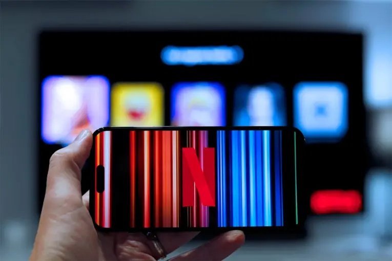 Ordenaron suspender Netflix y Disney+ a un padre que adeuda una millonaria cuota alimentaria