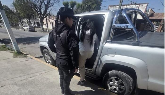 Rosario de Lerma: Detuvieron a una agente policial y a un hombre por una presunta estafa y extorsión