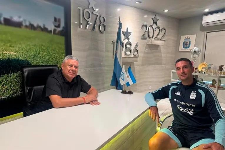 La Asociación del Fútbol Argentino inició las negociaciones para renovar el contrato de Lionel Scaloni