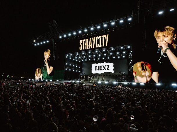 Stray Kids