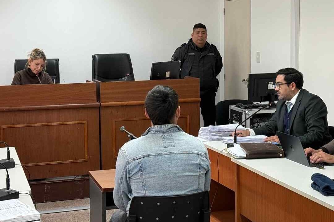 Avanza la causa por estafas con inversiones en vehículos: ampliaron la imputación contra el principal acusado