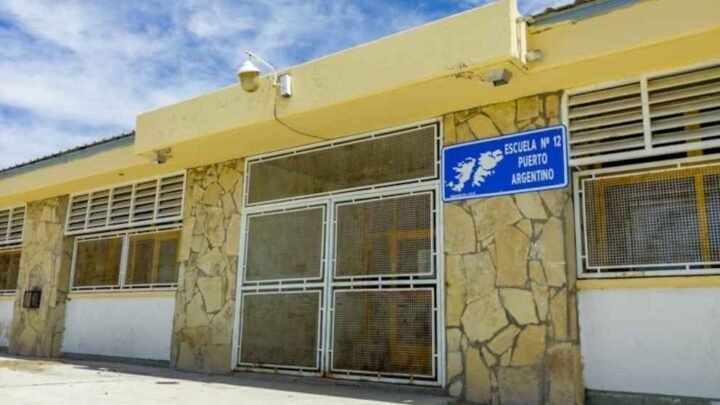 Una adolescente fue atacada por la espalda con una tijera en una escuela de Zapala