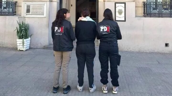 Camila Belén Quirós Condenaron policía Santa Fe encubrir novio