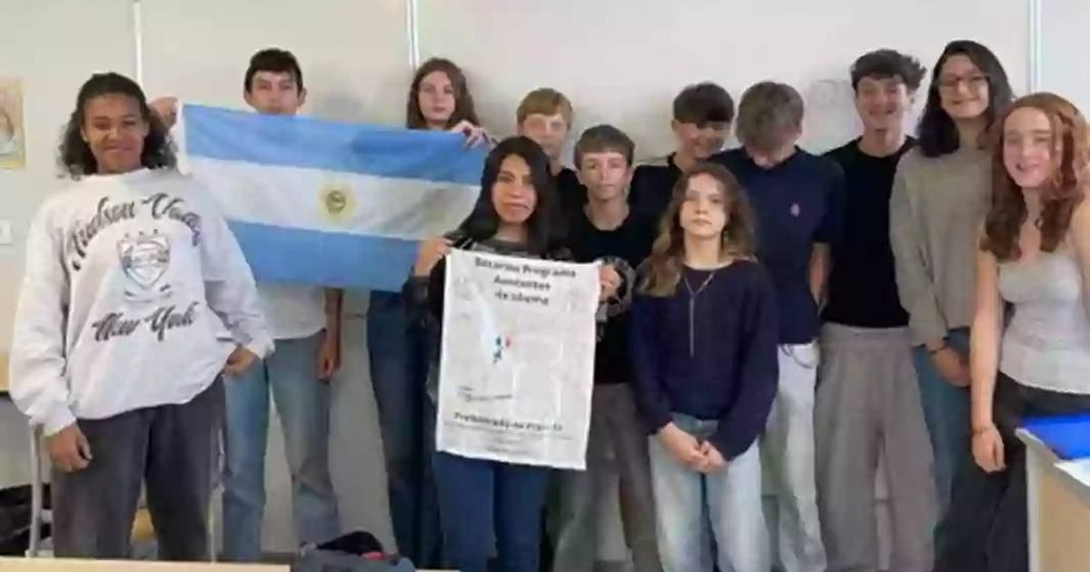 estudiantes de Lenguas Vivas