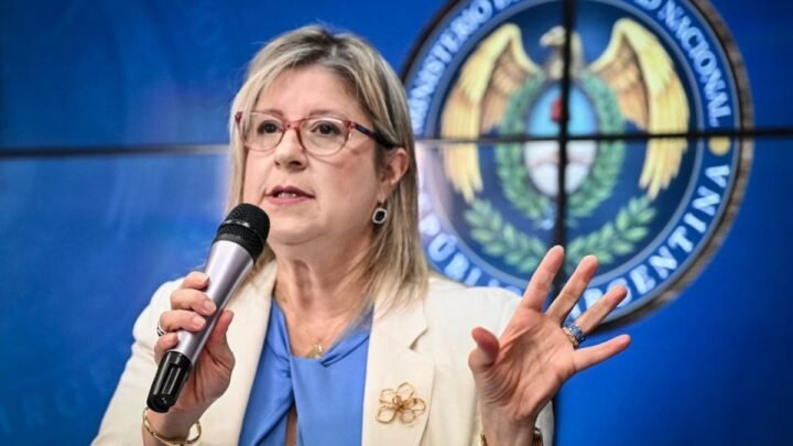 Denuncian a funcionarios de Javier Milei por represión en la marcha universitaria y apuntan contra Alejandra Monteoliva